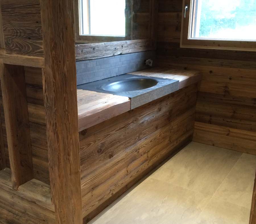 salle bain bois pierre